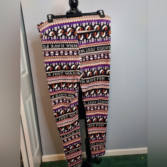 No Boundaries Halloween Pajama Pants Size Large (11-13) - Picture 5 of 6